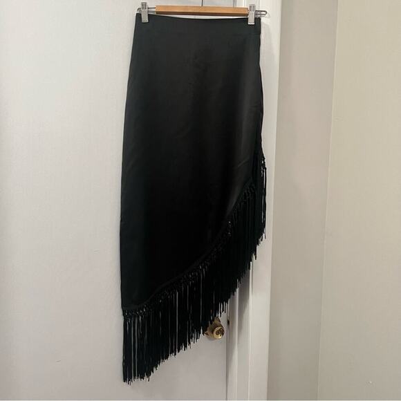 Zara Black Fringed Satin Effect Skirt - Picture 14 of 16